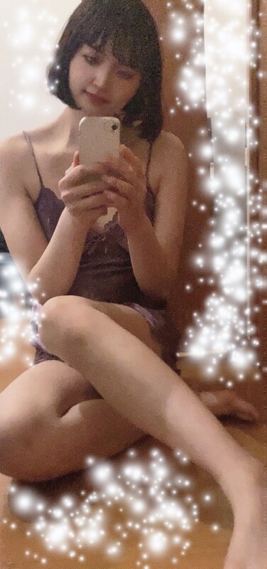 Thank you to the guy who came to visit me from the beginning today 💕 I felt so much from his erect cock 🍌🍑🍑 Thank you from afar 💕
