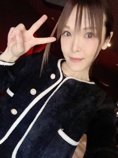 💜Until February 5th💜yui