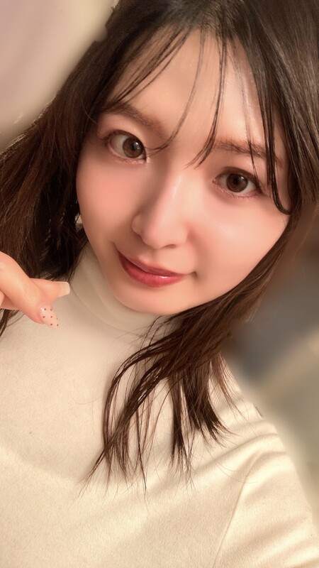 Thank you to the person who invited me to the hotel last night ❤️ It was a fun time 😆 I look forward to seeing you again ❤️