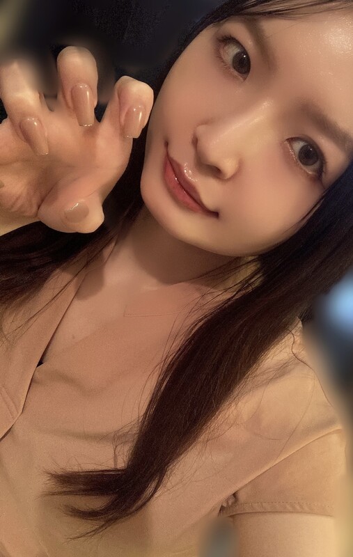 Thank you to everyone who came to see me yesterday! ❤️ I had such a wonderful time. 😆 I look forward to seeing you all again! ❤️